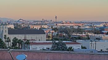 Weather camera view of Arizona Science Center.