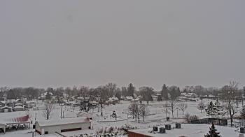 Weather camera view of Beecher ES.