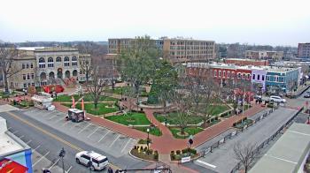 Weather camera view of Walton�s 5 & 10.