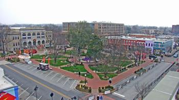 Weather camera view of Walton�s 5 & 10.