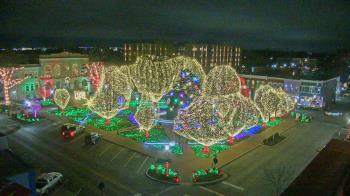 Weather camera view of Walton�s 5 & 10.