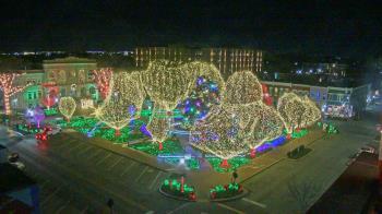 Weather camera view of Walton�s 5 & 10.