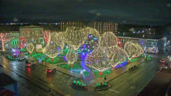 Weather camera view of Walton�s 5 & 10.