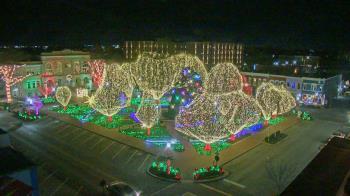 Weather camera view of Walton�s 5 & 10.