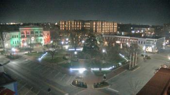 Weather camera view of Walton�s 5 & 10.