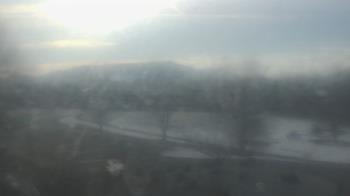 Weather camera view of Big Island Elementary School.