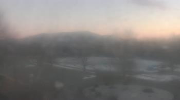 Weather camera view of Big Island Elementary School.