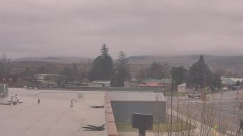 Weather camera view of Bridgeport High School.