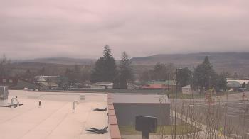 Weather camera view of Bridgeport High School.