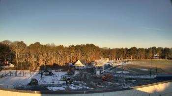 Weather camera view of Stony Brook ES.