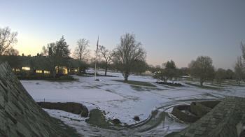 Weather camera view of Country Club of Detroit.