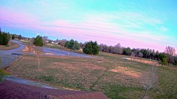 Weather camera view of Oak Ridge Park.