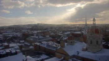 Weather camera view of The Yorktowne Hotel.