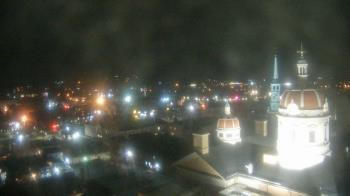 Weather camera view of The Yorktowne Hotel.