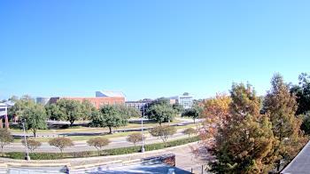 Weather camera view of Chalmette HS.