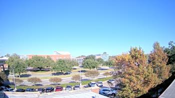 Weather camera view of Chalmette HS.