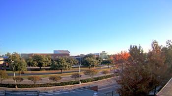 Weather camera view of Chalmette HS.