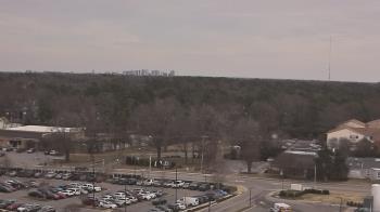 Weather camera view of Chippenham Hospital.