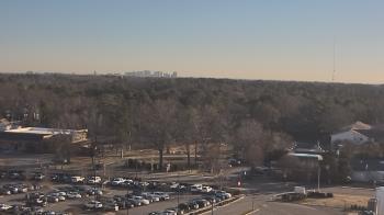 Weather camera view of Chippenham Hospital.