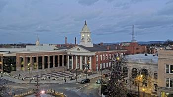 Weather camera view of Franklin County 11-30 Visitors Center.