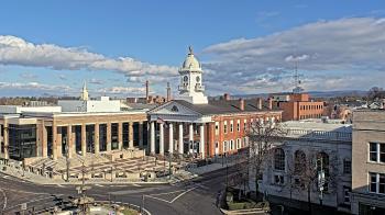 Weather camera view of Franklin County 11-30 Visitors Center.
