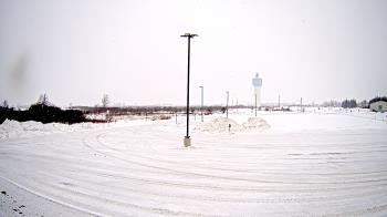Weather camera view of Calcium Primary School.