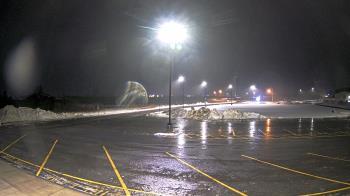 Weather camera view of Calcium Primary School.