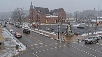 Weather camera view of City of Connersville.