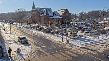 Weather camera view of City of Connersville.