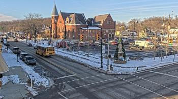 Weather camera view of City of Connersville.
