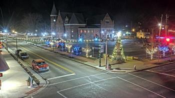 Weather camera view of City of Connersville.
