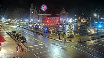 Weather camera view of City of Connersville.