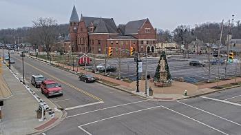 Weather camera view of City of Connersville.