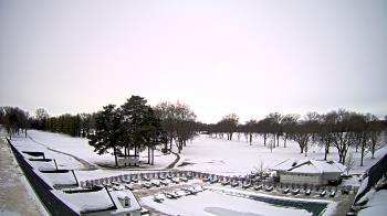 Weather camera view of Crystal Lake Country Club.