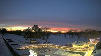Weather camera view of Crystal Lake Country Club.