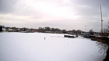 Weather camera view of Crestwood HS.