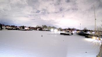 Weather camera view of Crestwood HS.