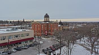Weather camera view of City of Woodstock.
