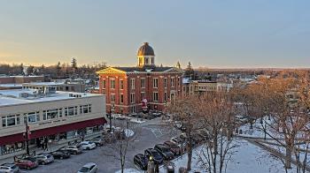Weather camera view of City of Woodstock.