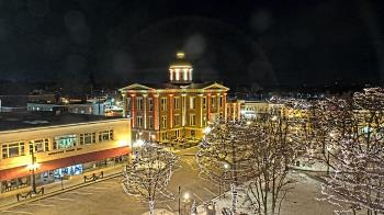 Weather camera view of City of Woodstock.