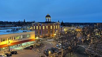 Weather camera view of City of Woodstock.