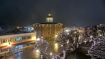 Weather camera view of City of Woodstock.