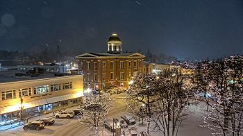 Weather camera view of City of Woodstock.