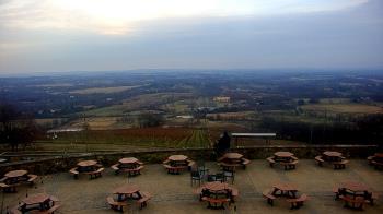 Weather camera view of Dirt Farm Brewing.