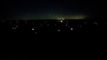 Weather camera view of Dirt Farm Brewing.