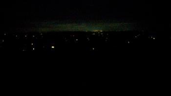 Weather camera view of Dirt Farm Brewing.