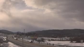 Weather camera view of Wessels Used Cars.