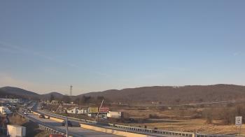 Weather camera view of Wessels Used Cars.