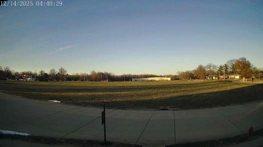 Weather camera view of The Oaks.