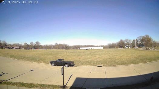 Weather camera view of The Oaks.
